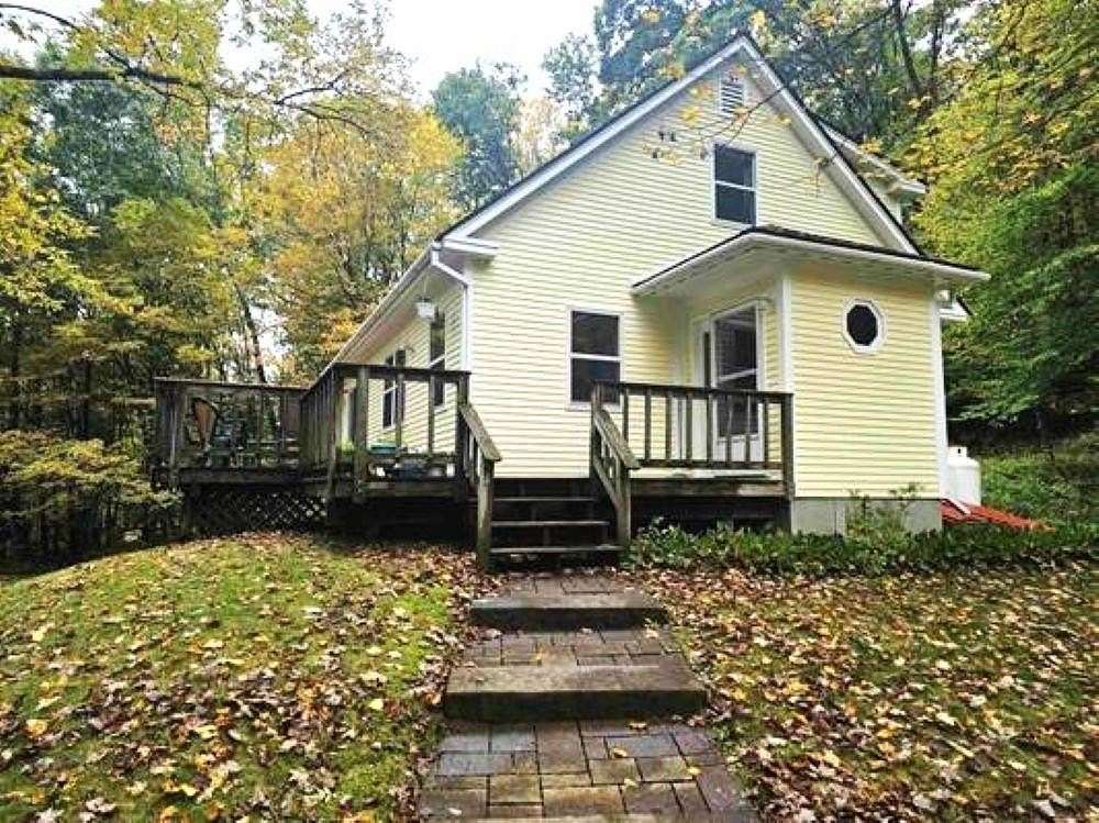 5.4 Acres of Land with Home for Sale in Cornish Town, New Hampshire