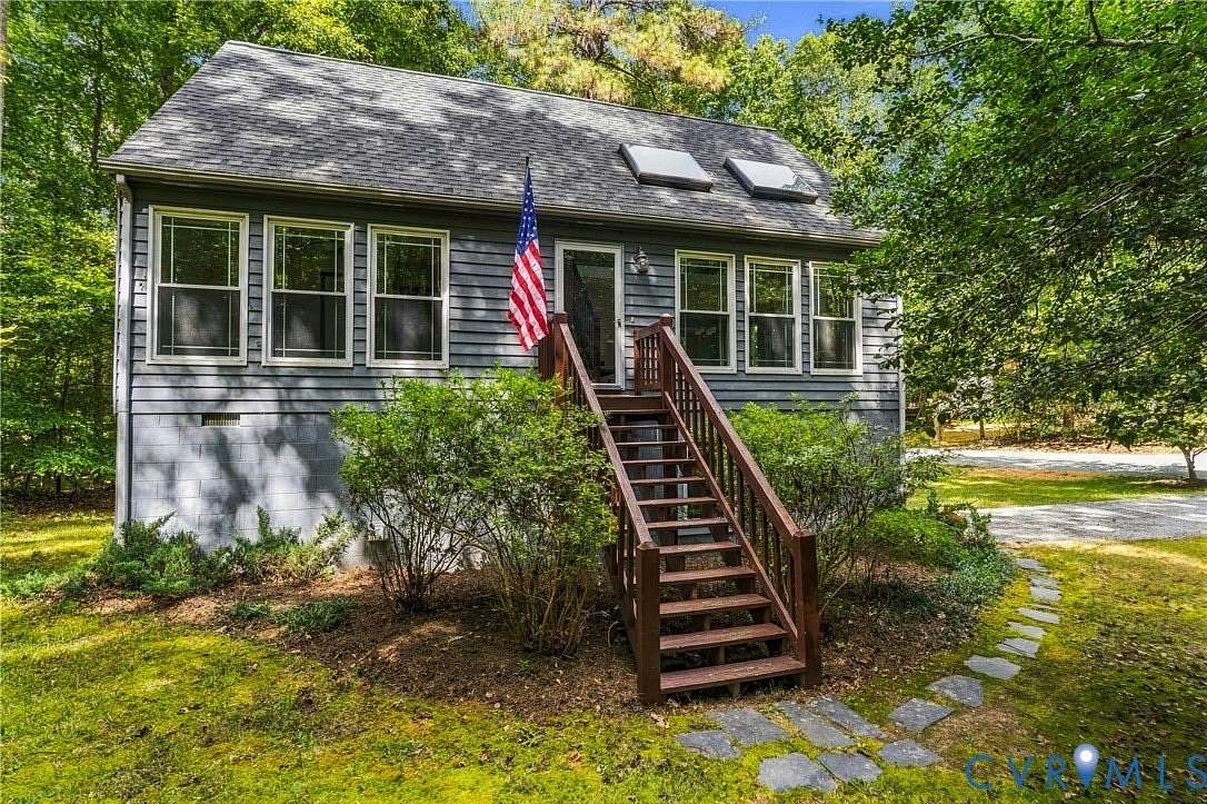 3.77 Acres of Land with Home for Sale in Chesterfield, Virginia