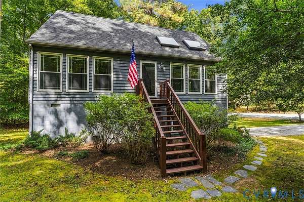3.77 Acres of Land with Home for Sale in Chesterfield, Virginia