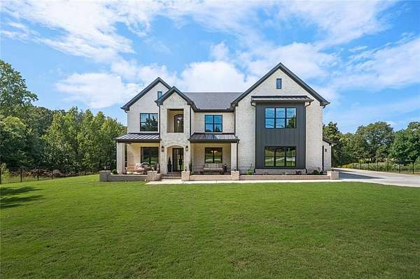 1.7 Acres of Land with Home for Sale in Lawrenceville, Georgia