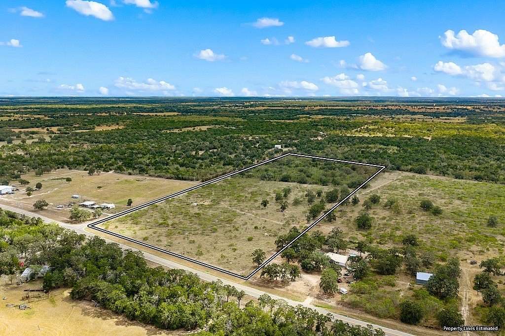 23.4 Acres of Agricultural Land for Sale in Flatonia, Texas