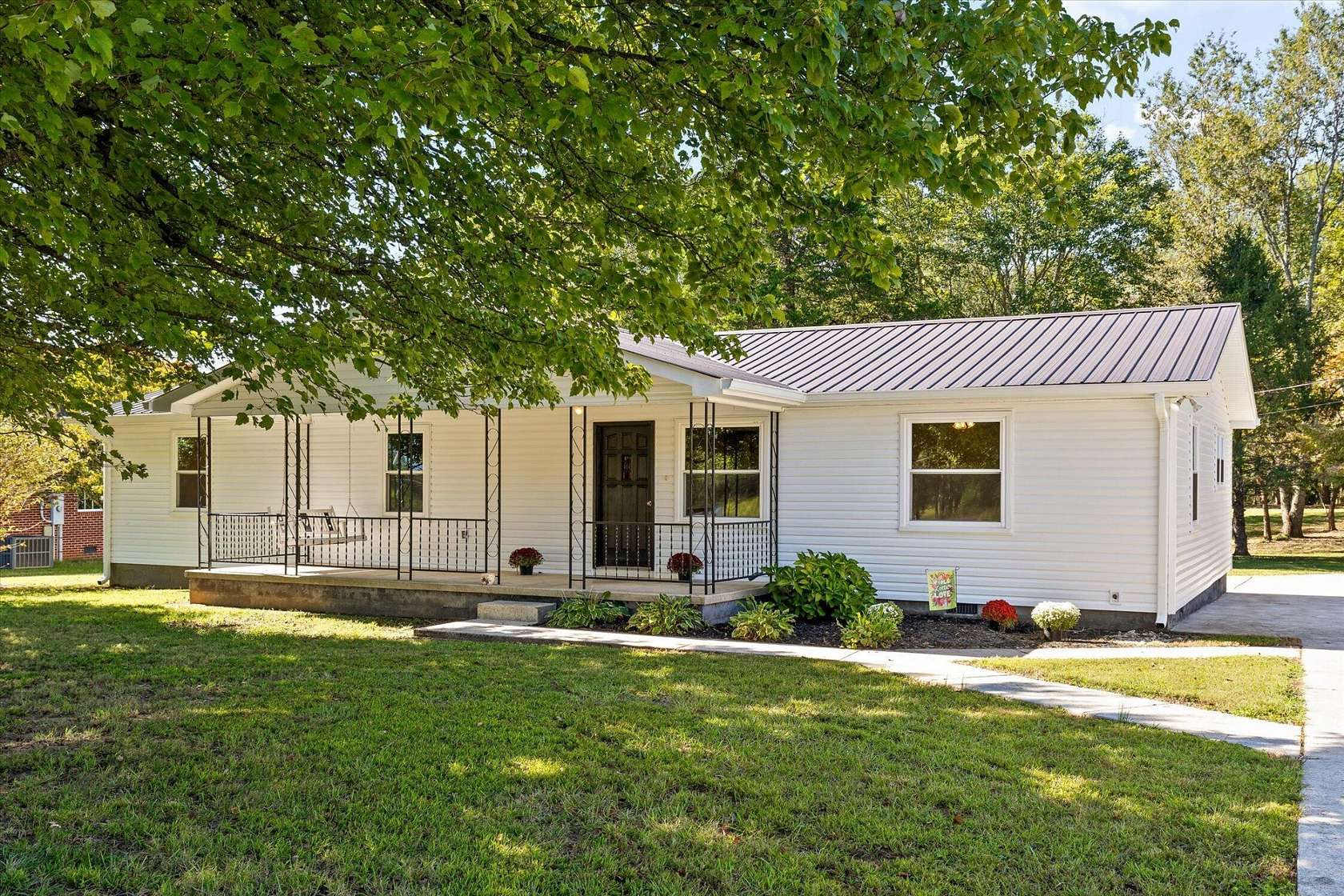 1.7 Acres of Land with Home for Sale in Dunlap, Tennessee