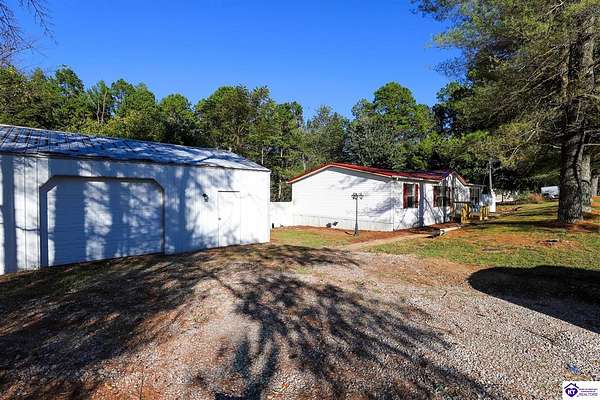 3 Acres of Land with Home for Sale in Eastview, Kentucky