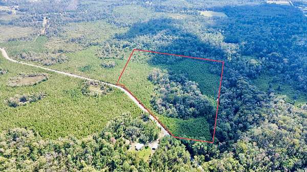 27.2 Acres of Recreational & Residential Land for Sale in Greenville, Florida