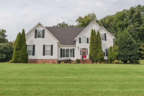 5 Acres of Land with Home for Sale in Paris, Tennessee