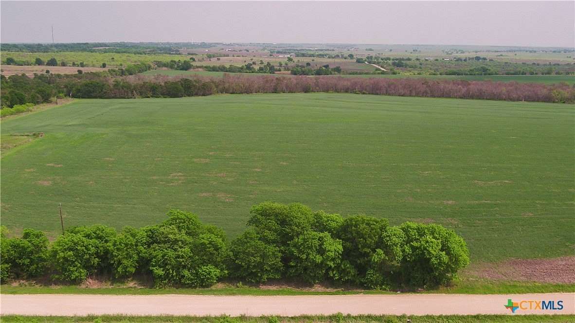 6 Acres of Residential Land for Sale in Buckholts, Texas