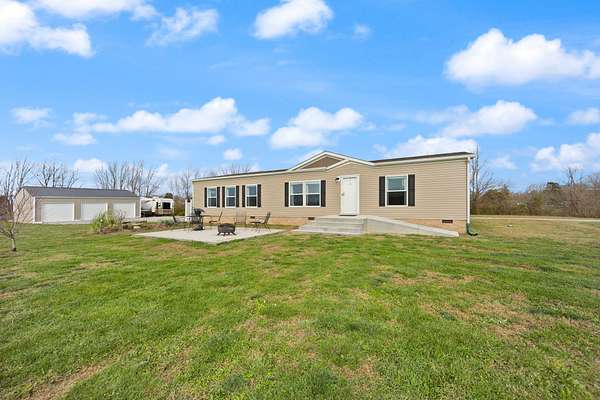 10 Acres of Land with Home for Sale in Lancaster, Kentucky
