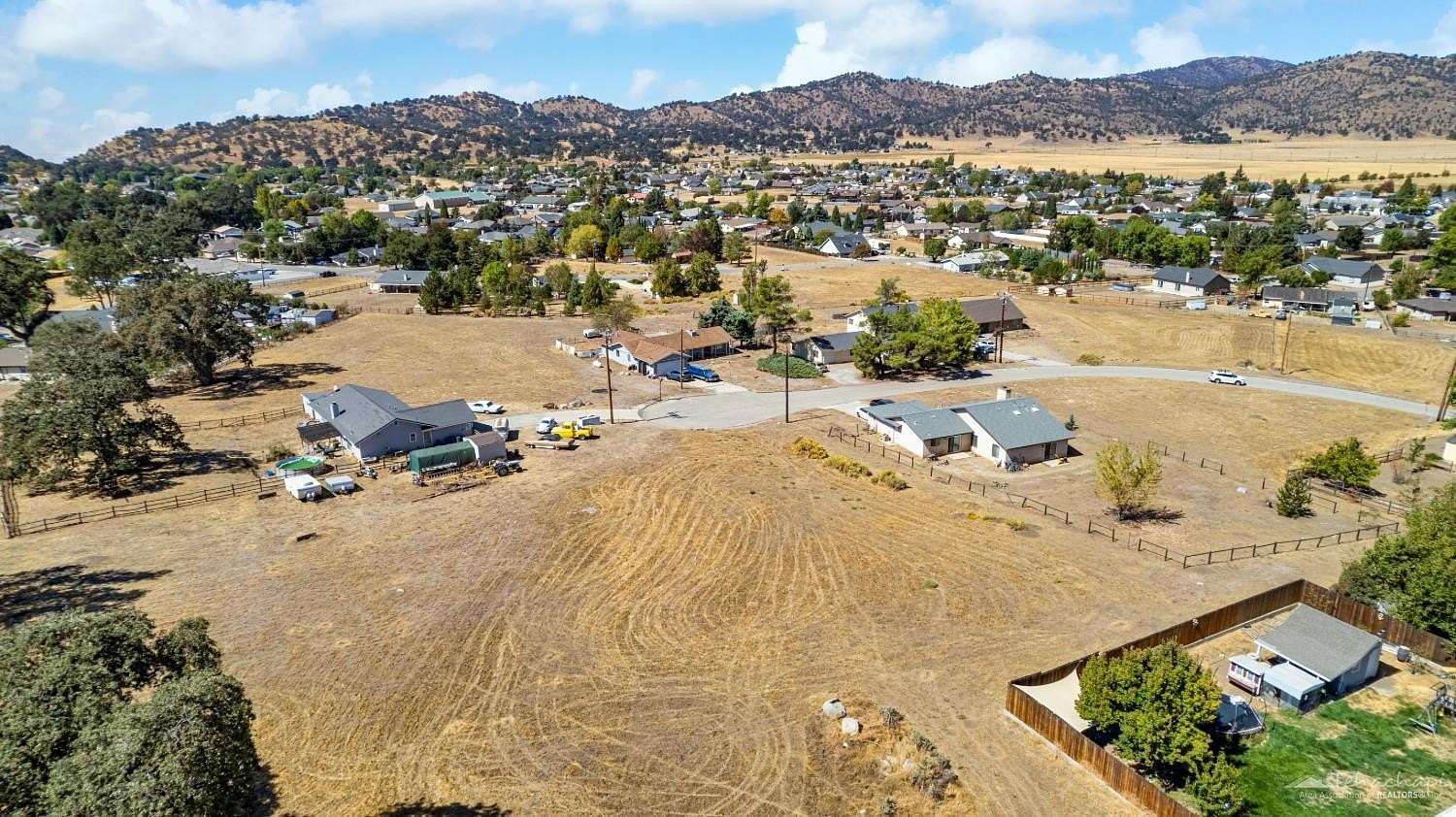 0.65 Acres of Residential Land for Sale in Tehachapi, California