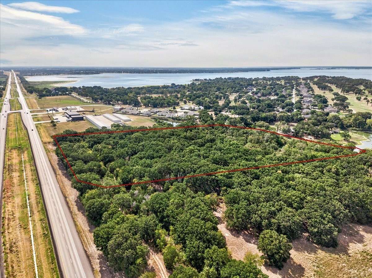 9.28 Acres of Mixed-Use Land for Sale in Mabank, Texas