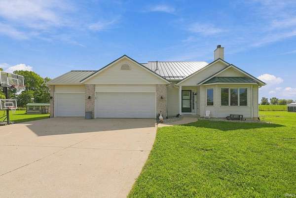 7 Acres of Land with Home for Sale in Yoder, Indiana