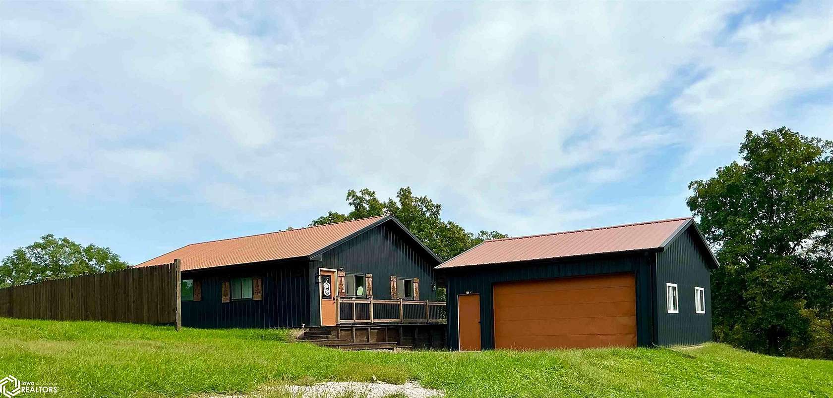 5 Acres of Land with Home for Sale in Unionville, Iowa