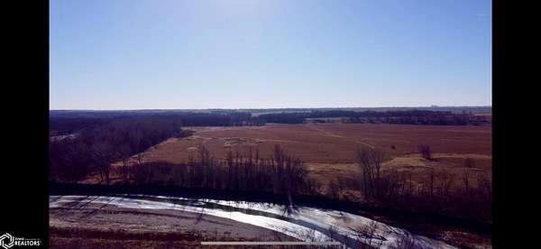 152 Acres of Land for Sale in Jefferson, Iowa