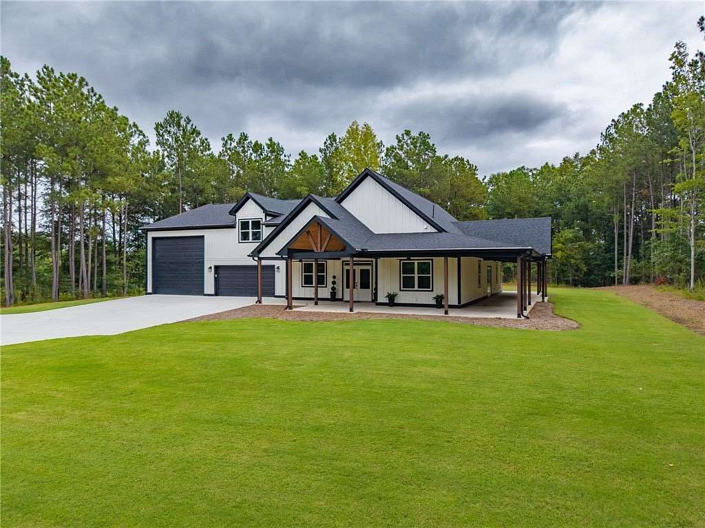 4 Acres of Land with Home for Sale in West Union, South Carolina