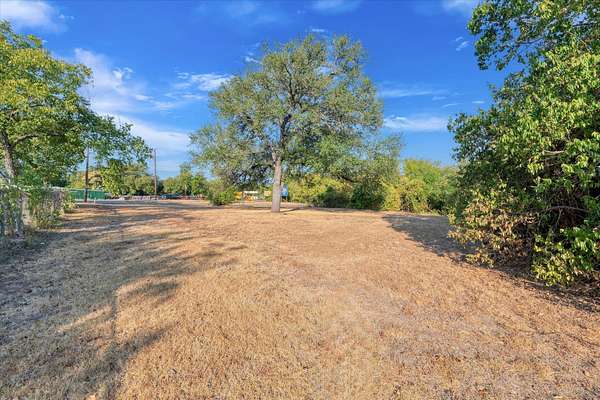 0.41 Acres of Commercial Land for Sale in Waco, Texas
