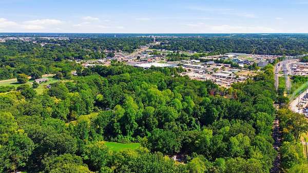 15.8 Acres of Mixed-Use Land for Sale in Memphis, Tennessee
