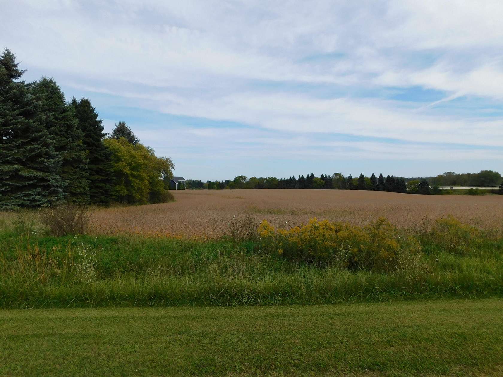 2.22 Acres of Residential Land for Sale in Port Washington, Wisconsin