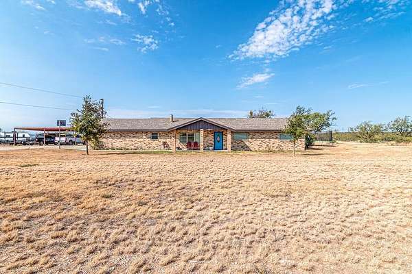 9.62 Acres of Land with Home for Sale in Big Spring, Texas