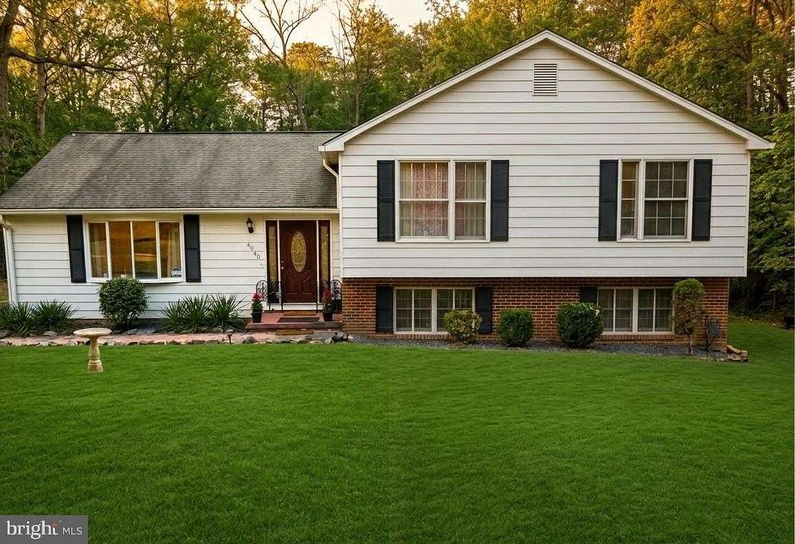 5.25 Acres of Land with Home for Sale in Indian Head, Maryland