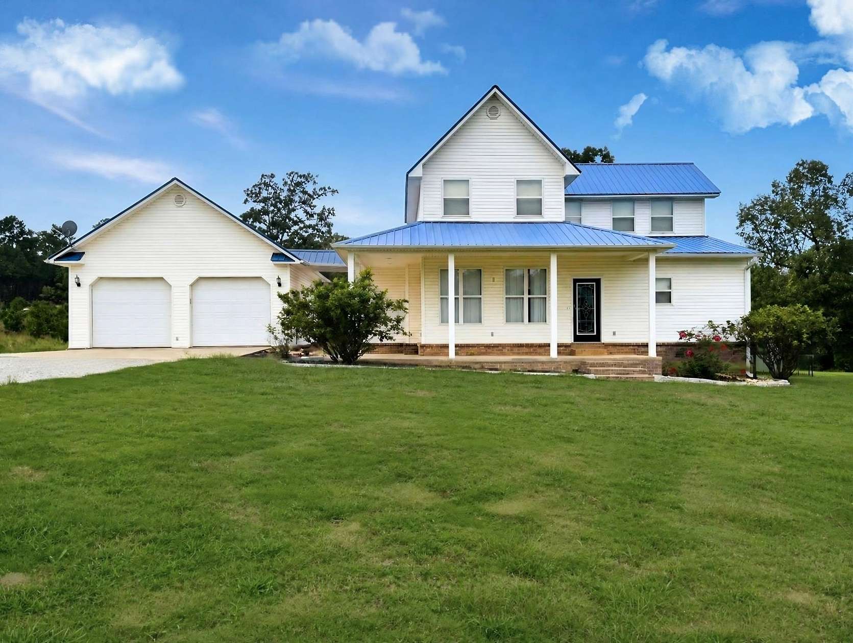 5 Acres of Land with Home for Sale in Melbourne, Arkansas