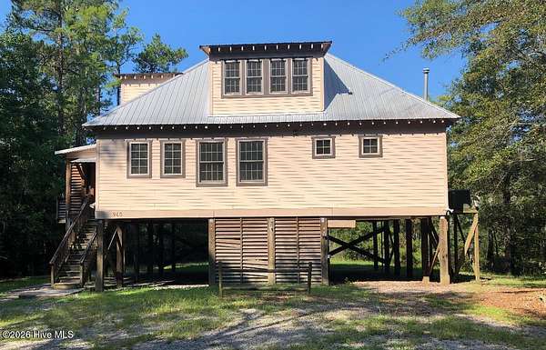 6 Acres of Land with Home for Sale in Currie, North Carolina
