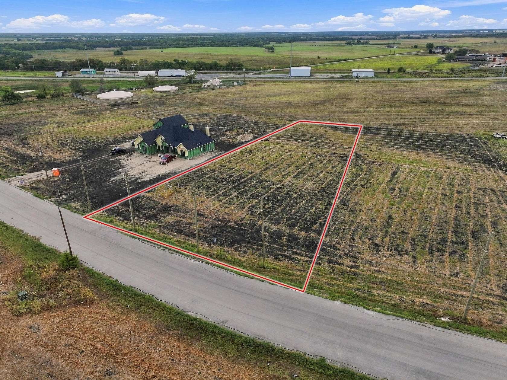 1 Acre of Land for Sale in Caddo Mills, Texas