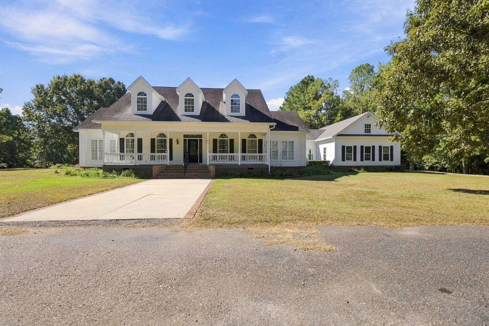27 Acres of Recreational Land with Home for Sale in Greenville, Alabama