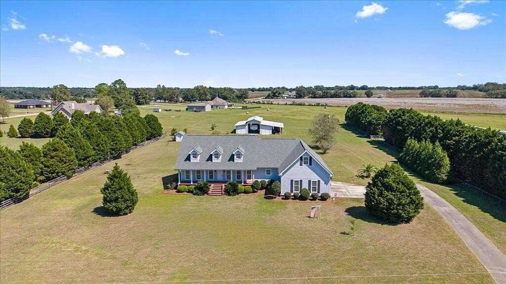 3.1 Acres of Land with Home for Sale in Newton, Alabama