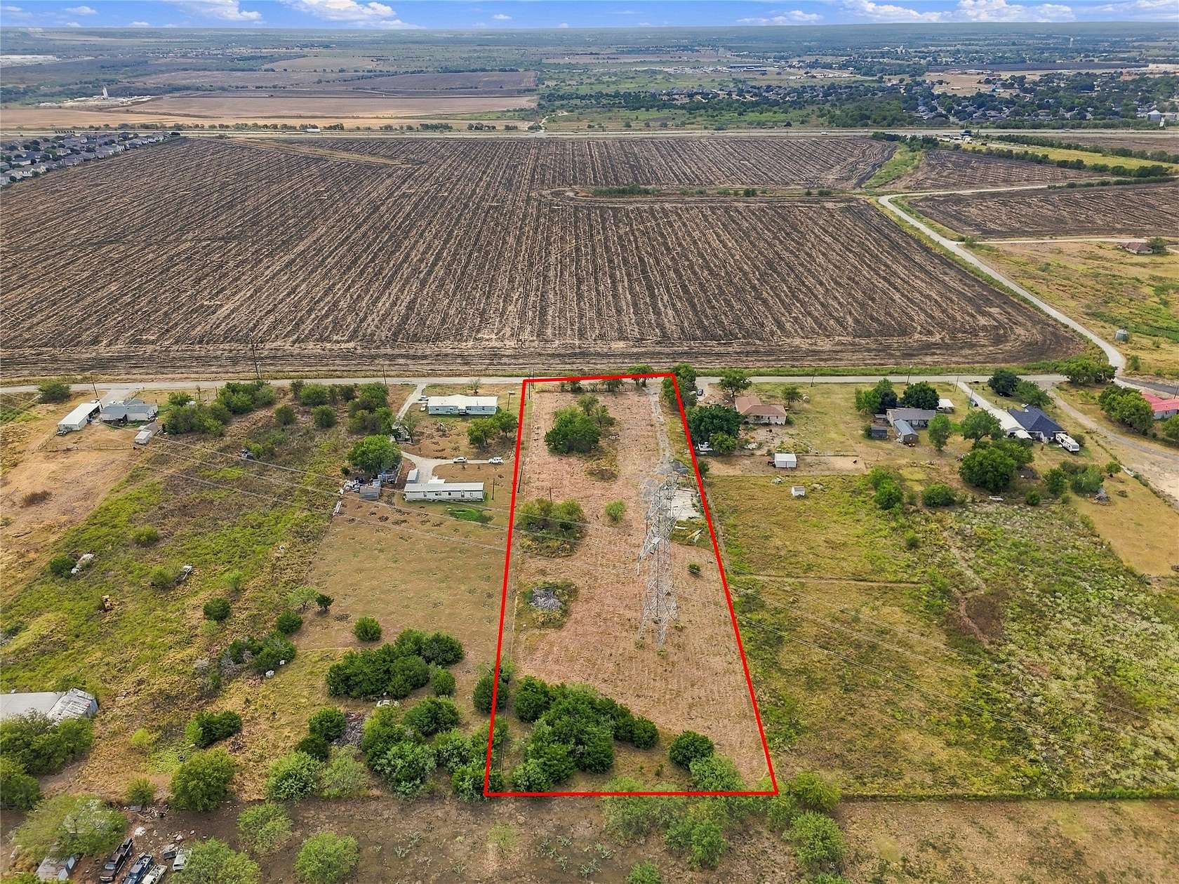 2.56 Acres of Residential Land for Sale in Venus, Texas