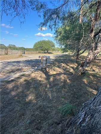 1 Acre of Land for Sale in Kingsville, Texas
