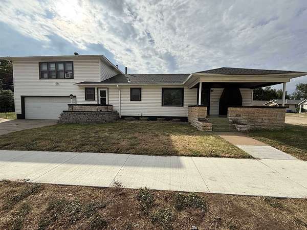 1.5 Acres of Land with Home for Sale in Enid, Oklahoma