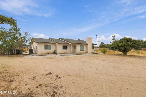 2.6 Acres of Land with Home for Sale in Palmdale, California
