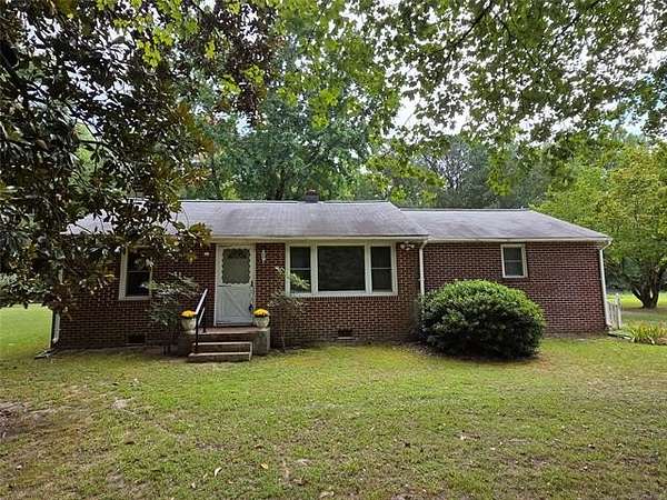 4 Acres of Land with Home for Sale in Toano, Virginia