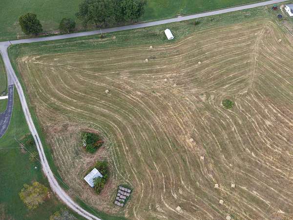 0.76 Acres of Residential Land for Sale in Albany, Kentucky