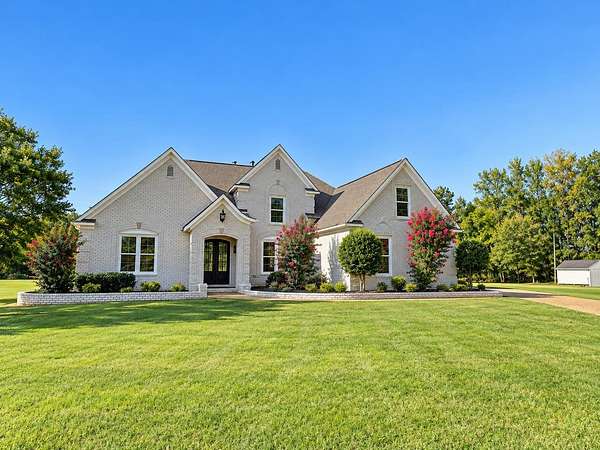 9.45 Acres of Land with Home for Sale in Collierville, Tennessee