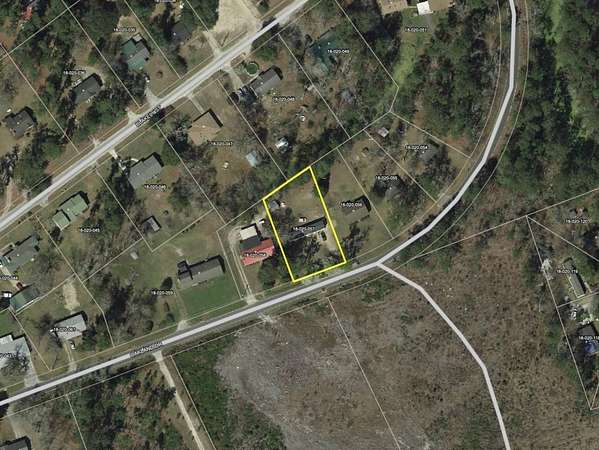 0.4 Acres of Land for Auction in Kingstree, South Carolina