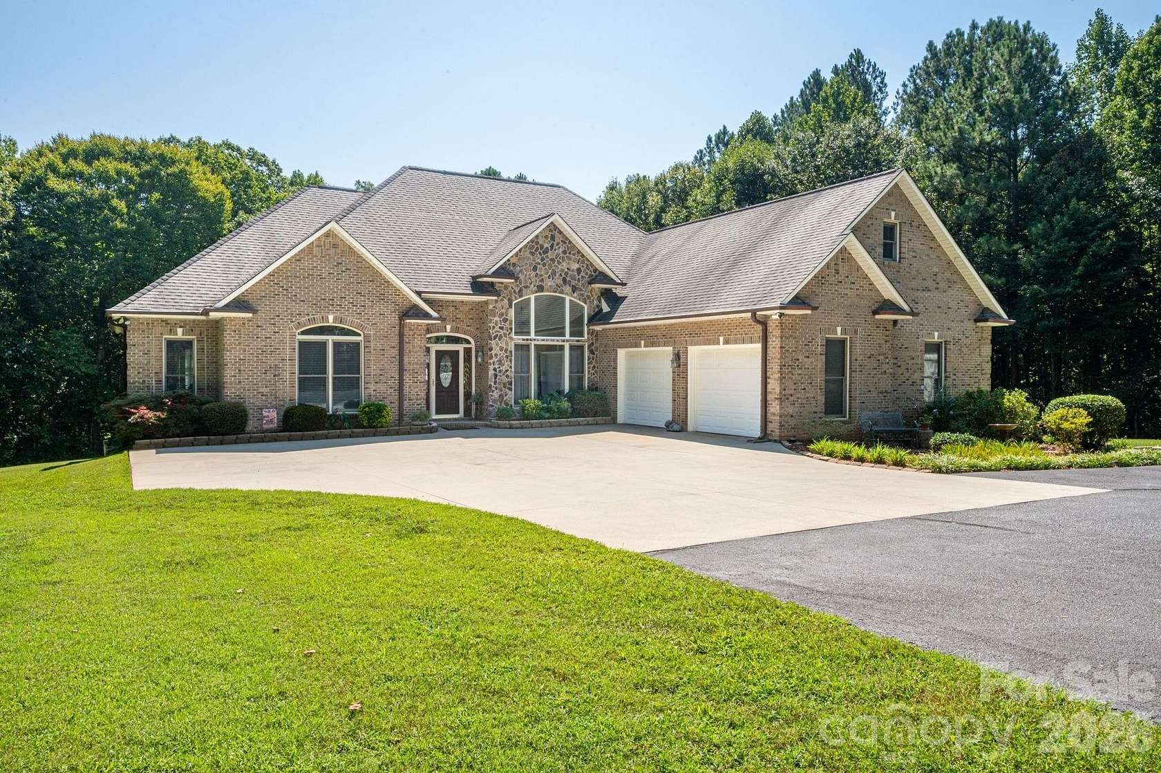 16.6 Acres of Land with Home for Sale in Dallas, North Carolina