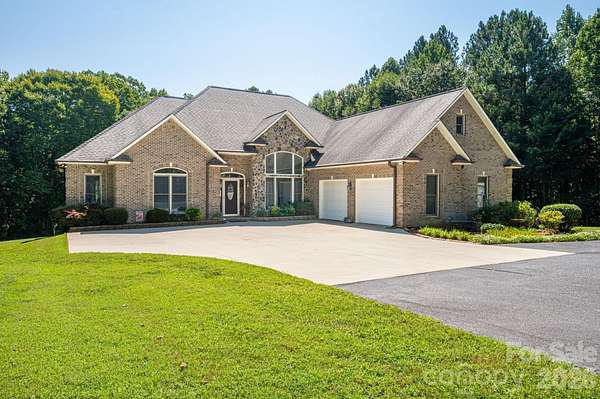 16.6 Acres of Land with Home for Sale in Dallas, North Carolina