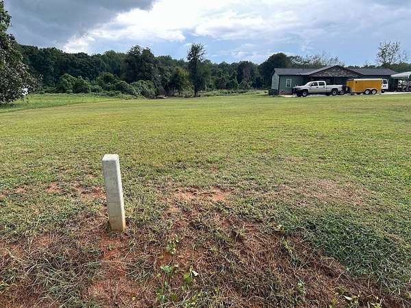 Land for Auction in Wellford, South Carolina