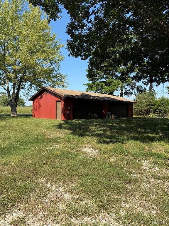 1.89 Acres of Residential Land for Sale in St. James, Missouri