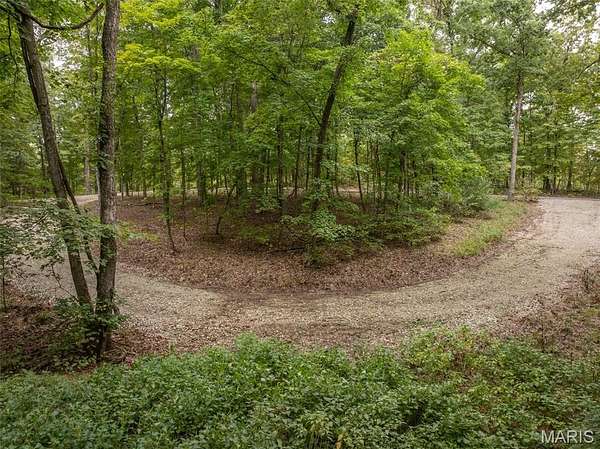 1.9 Acres of Residential Land for Sale in Innsbrook, Missouri