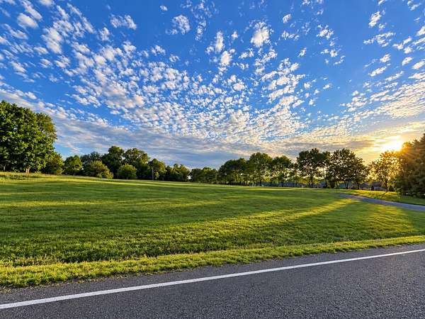 2.1 Acres of Residential Land for Sale in Clarksville, Tennessee