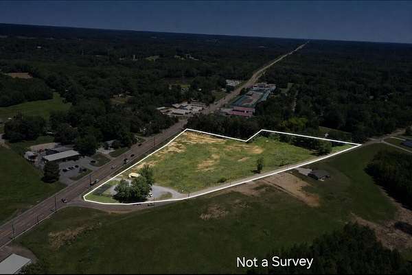 6.76 Acres of Mixed-Use Land for Sale in Paris, Tennessee