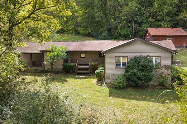 5 Acres of Land with Home for Sale in Nashville, Tennessee