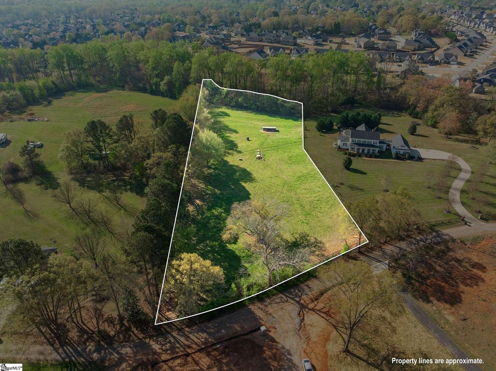 3 Acres of Residential Land for Sale in Boiling Springs, South Carolina