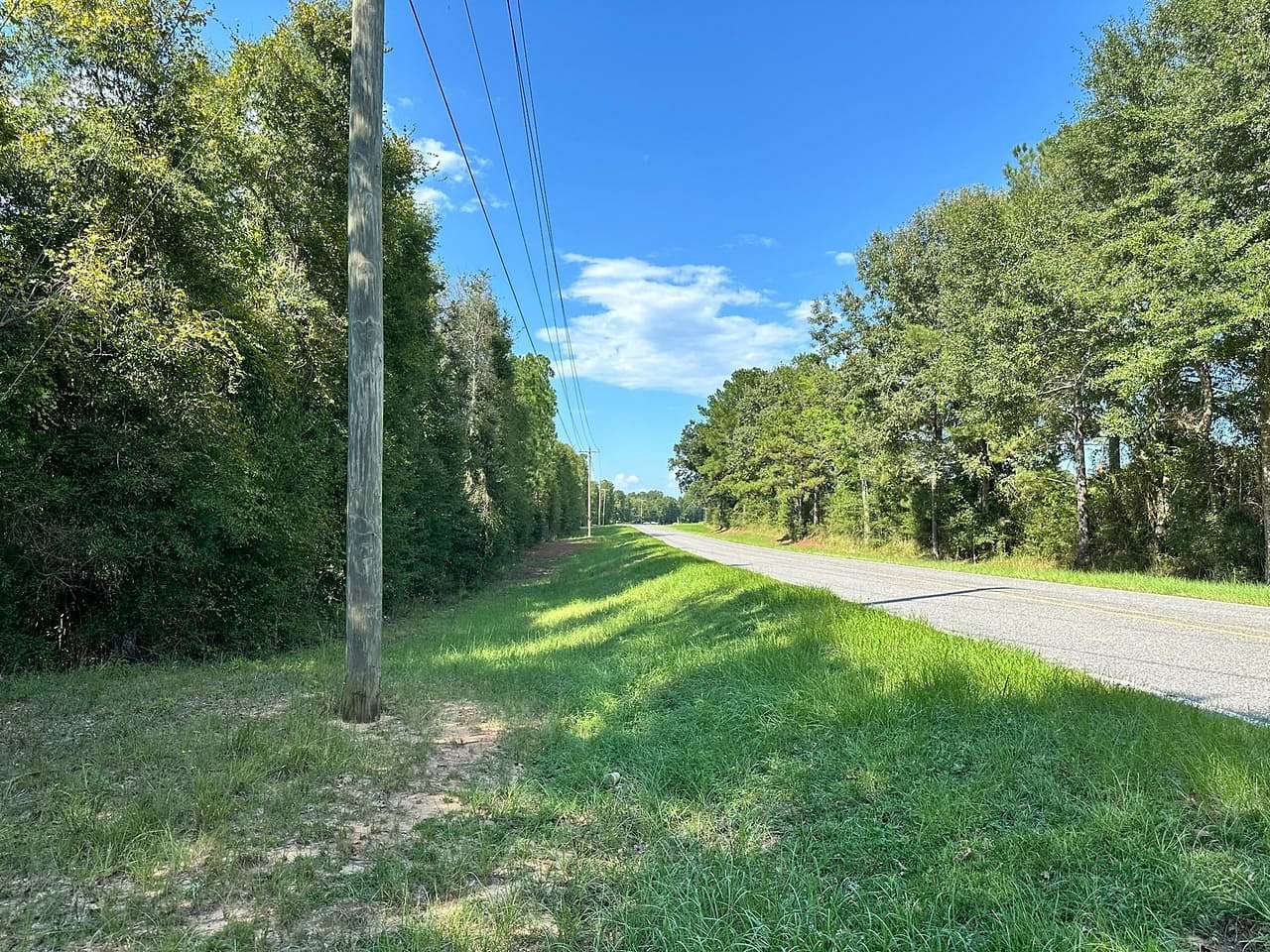 9 Acres of Land for Sale in Leakesville, Mississippi