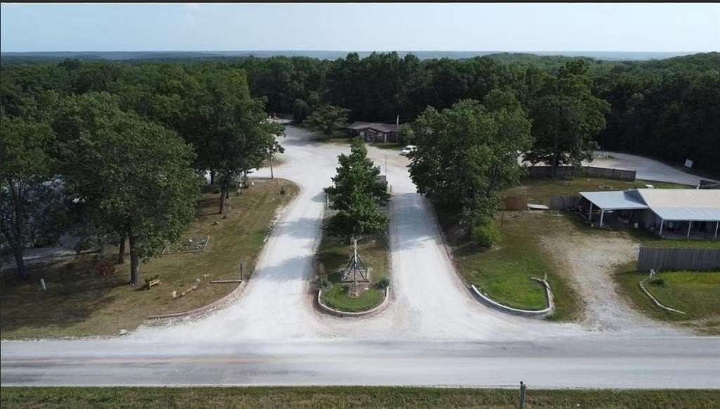 12 Acres of Recreational & Residential Land for Sale in Osceola, Missouri
