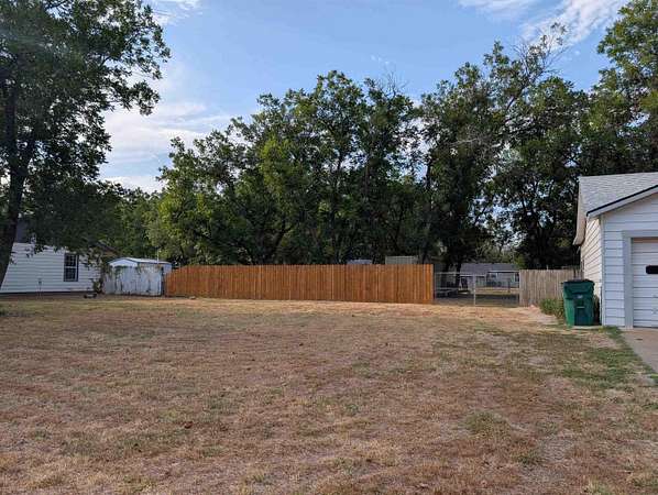 0.26 Acres of Residential Land for Sale in Burkburnett, Texas
