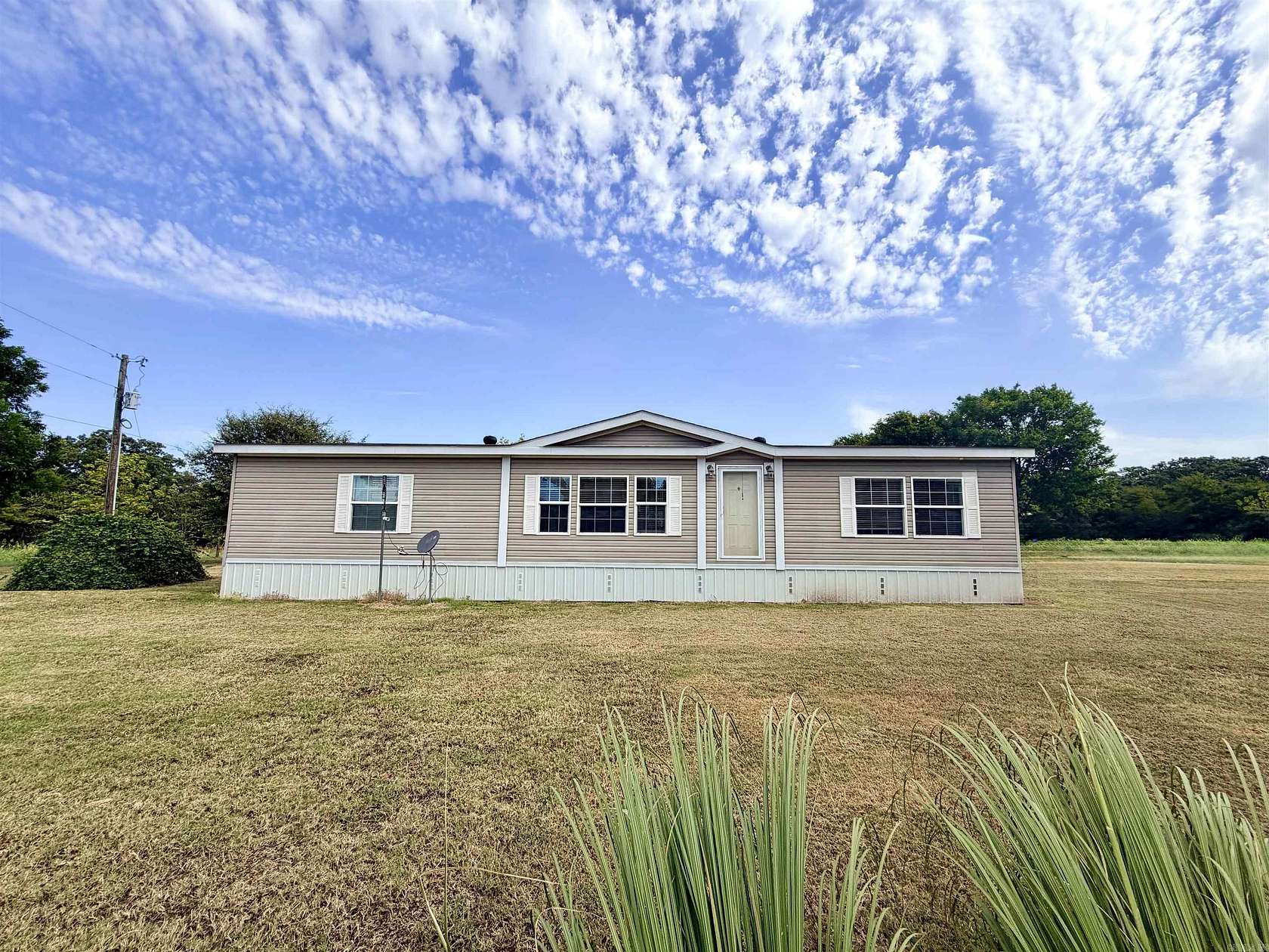 24.2 Acres of Recreational Land with Home for Sale in Lockesburg, Arkansas