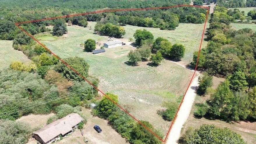 24.2 Acres of Recreational Land with Home for Sale in Lockesburg, Arkansas