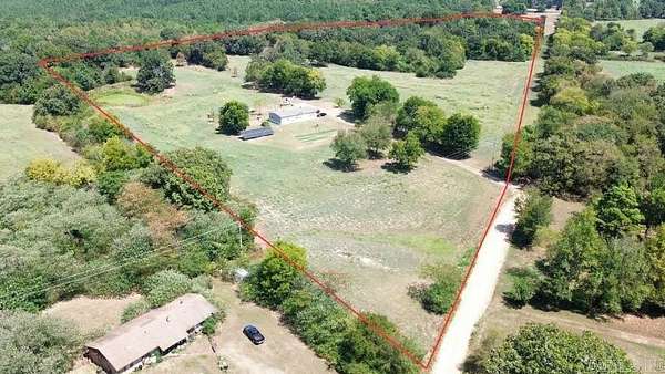 24.2 Acres of Recreational Land with Home for Sale in Lockesburg, Arkansas
